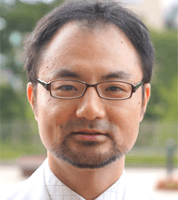 光法 雄介